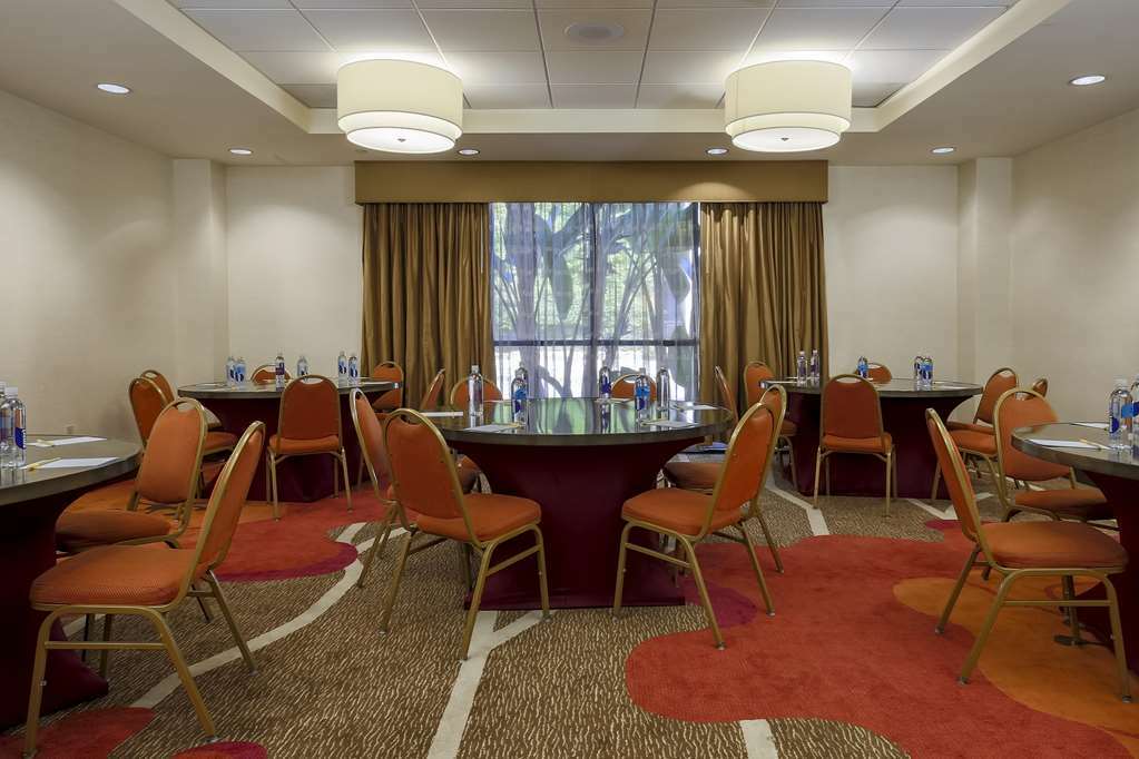 Hilton Garden Inn Los Angeles / Hollywood Удобства фото