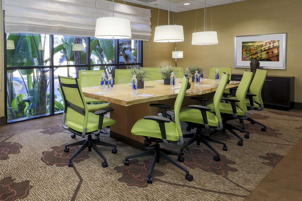 Hilton Garden Inn Los Angeles / Hollywood Удобства фото